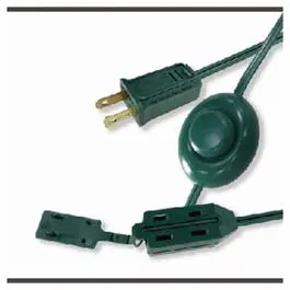 Christmas Tree Cube Tap Extension Cord – 16/2 Gauge, Green, 9 Feet 1