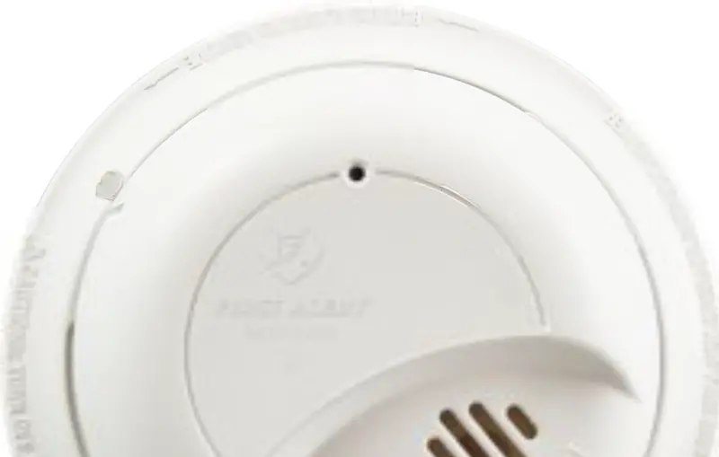 First Alert Brk 9120B Hardwired Smoke Detector With 9V Battery Backup 1