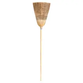 Heavy-Duty Corn Broom – Natural Fiber Sweep Brush 1