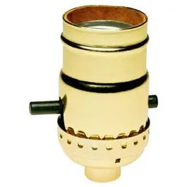 Medium-Base Incandescent Lampholder – Metal Shell, 660W/250V 1