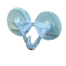 Suction-Cup Wreath Hanger – No-Drill Door Or Window Mount 1