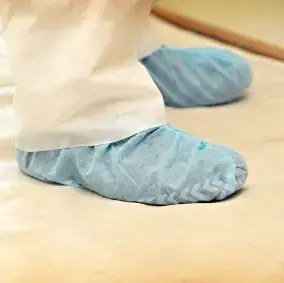 Trimaco Tyvek Shoe & Boot Covers – Disposable Protective Footwear Guards 1