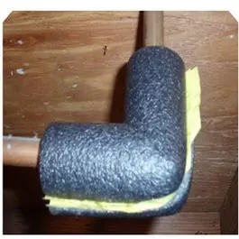 Tubular Foam Elbow Insulation – 3/4-Inch Pipe Bend Fitting 1