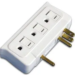 White Side-Entry Power Tap With 6 Outlets – Compact Current Distribution Hub 1
